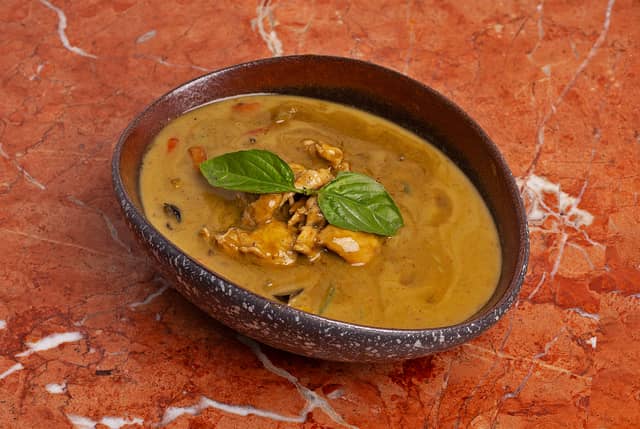 كاري اخضر دجاج